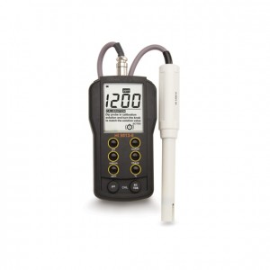 Hanna GroChek pH/EC/TDS/C Portable Meter